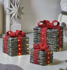 Winter Charm Light Up Snowy Rattan Gift Boxes