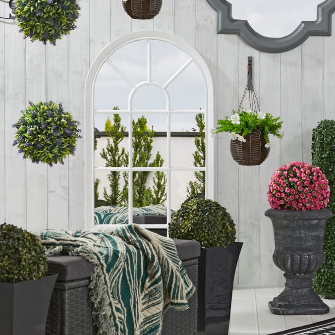 Jardin Topiary Grass Ball - Medium