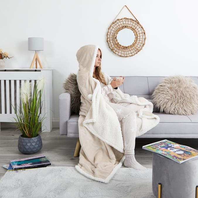 Home bargains shop fleece blankets