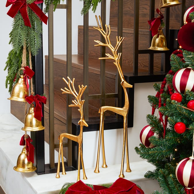 Festive Feeling Large Christmas Metal Reindeer