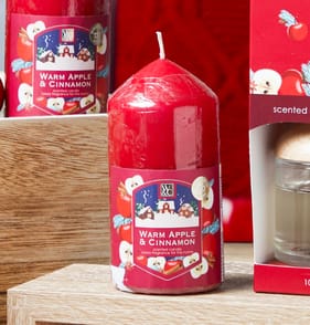 Wickford & Co Warm Apple & Cinnamon Pillar Candle 