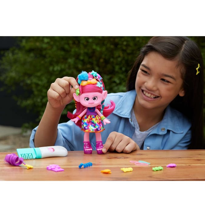Trolls Hair-Tastic Queen Poppy Fashion Doll