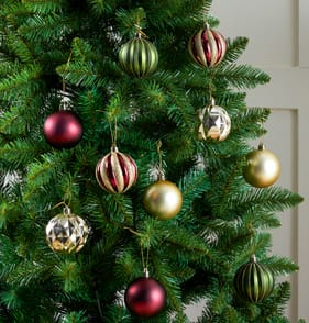 Festive Feeling 7cm Christmas Baubles 35 Pack - Traditional