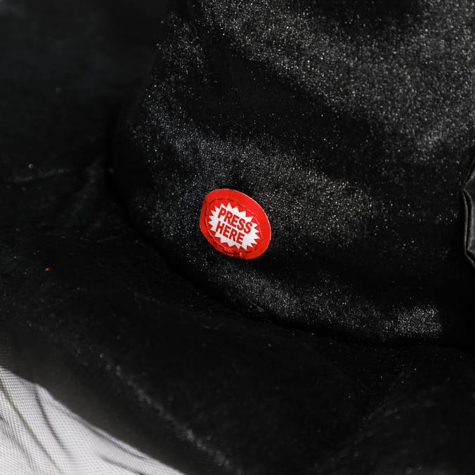 Hallow Scream Animated Witch Hat Decoration