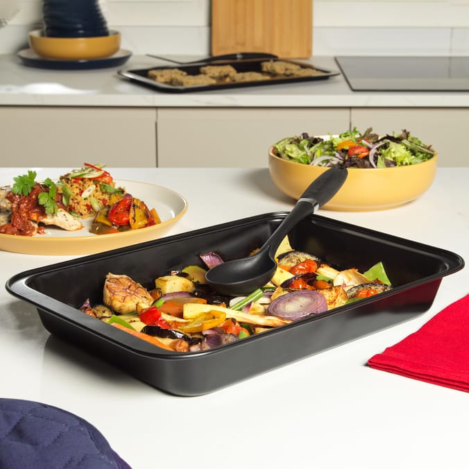 Russell Hobbs 38cm Roaster