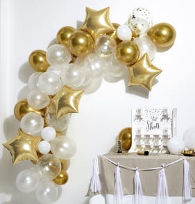 Festive Feeling Balloon Arch Gold