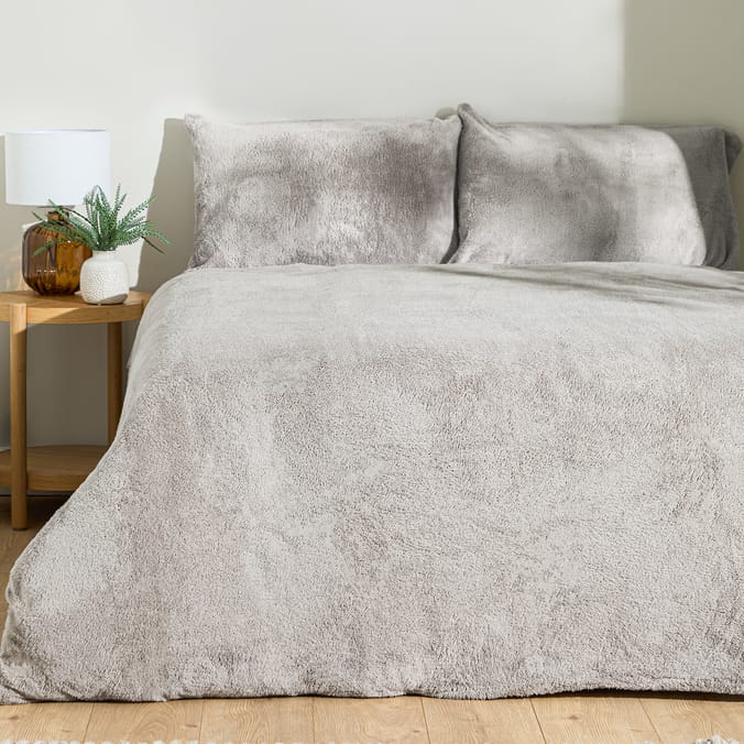 The Winter Warmer Collection Teddy Duvet Set