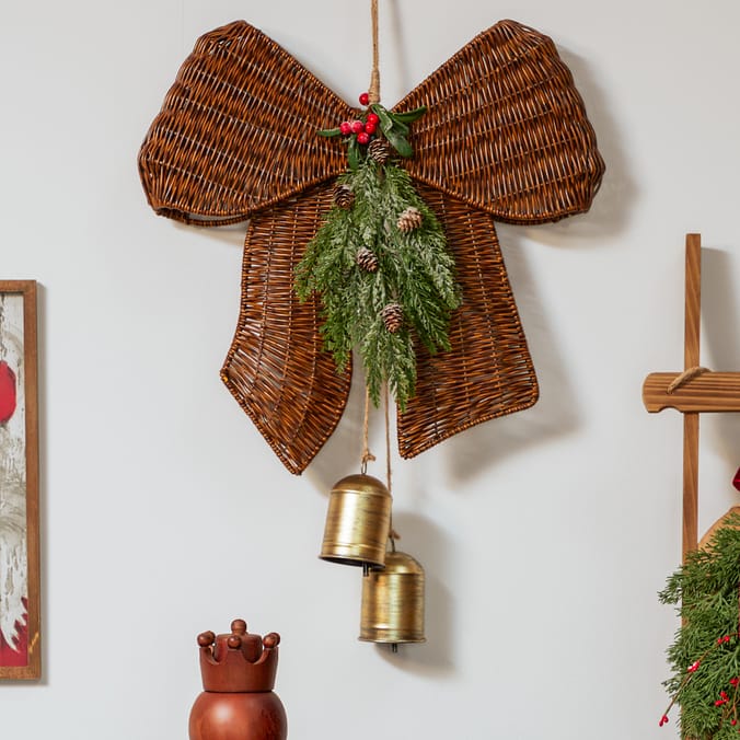 Festive Feeling Alpine Woods Christmas Rattan Bow With Bell 