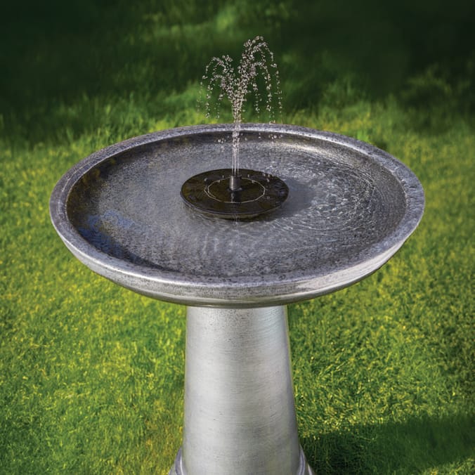 Jardin Solar Floating Fountain