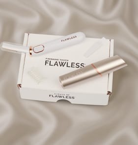 Finishing Touch Flawless Bikini & Face Trimmer Gift Set