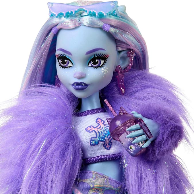 Monster High Doll with Pet & Accessories - Abbey Bominable