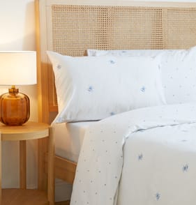 Home Collections Bumblebee Printed Duvet Set