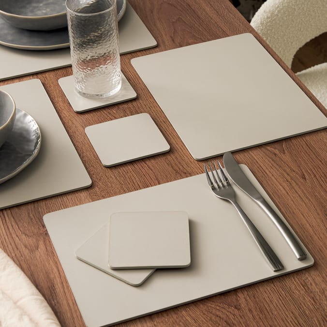Home Collections Cork Back Place Mats And Coaster Set 8 Pack - Cream 