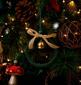 Winter Charm Round Tree Decor With Bell - Green
