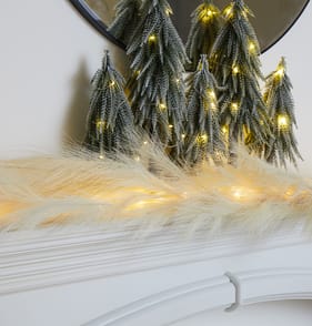 Nordic Spirit Faux Pampas Garland With LED Lights 5ft - Beige