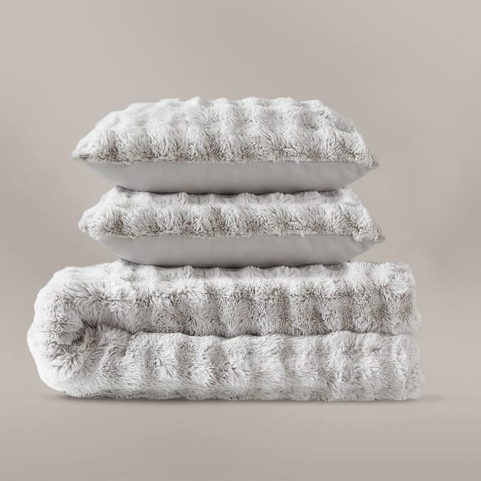 The Winter Warmer Collection Brushed Faux Fur Duvet Set