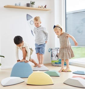 Liberty House Toys Gonge Hilltops