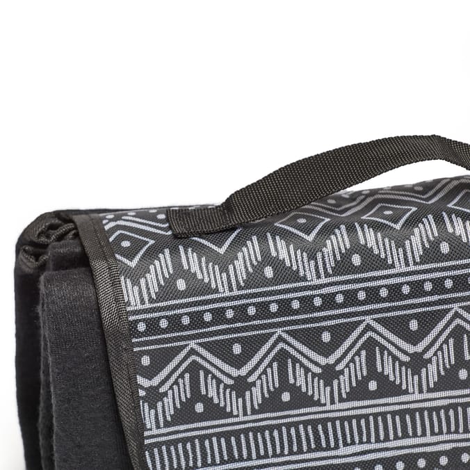 The Outdoor Living Collection Picnic Blanket - Black