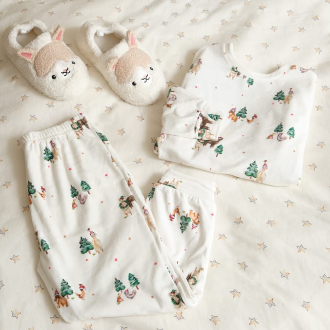 Hinch Farm Christmas Baby Pyjama Set