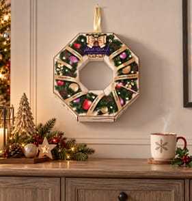 Velvet Rich Hot Chocolate Wreath 160g