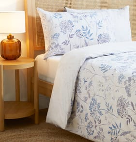 Home Collection Cow Parsley Printed Duvet Set
