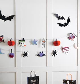 Hallow Scream Bunting