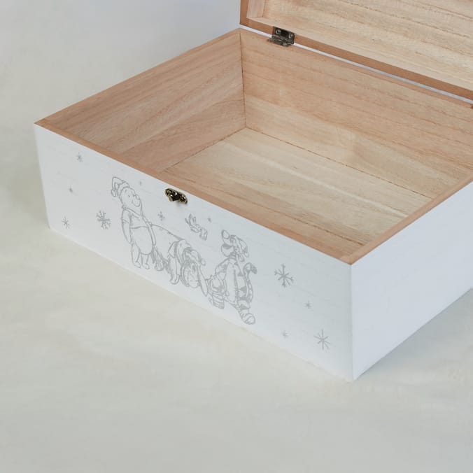 Disney Winnie the Pooh Christmas Eve Box