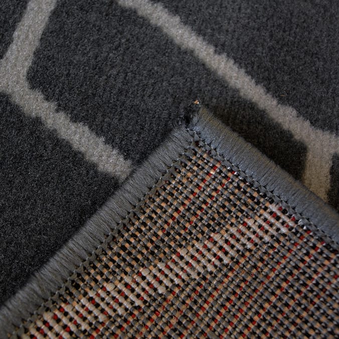 Essentials Maestro Geometric Runner - Grey 55 x 185cm