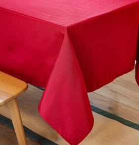  Festive Feeling Sparkle Table Cloth 229 x 132cm - Red Sparkle
