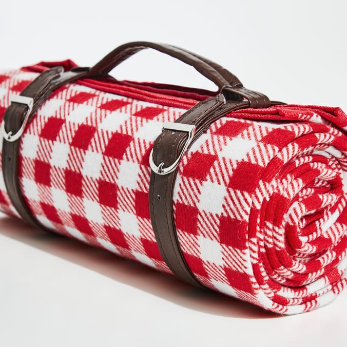 Home bargains blanket deals