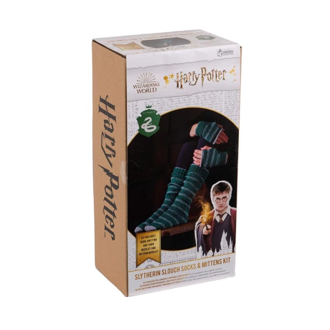 Harry Potter Slytherin Slouch Socks & Mittens Kit