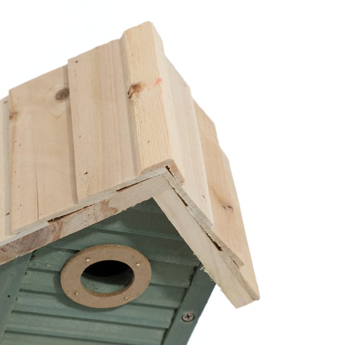 The Gifted Gardener Garden Nesting Box