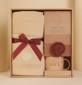 Solenne Gift Set 