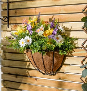 Jardin Artificial Chrysanthemum Wall Basket 