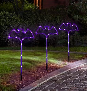 Hallow Scream LED Bat Stake Lights Set Of 3