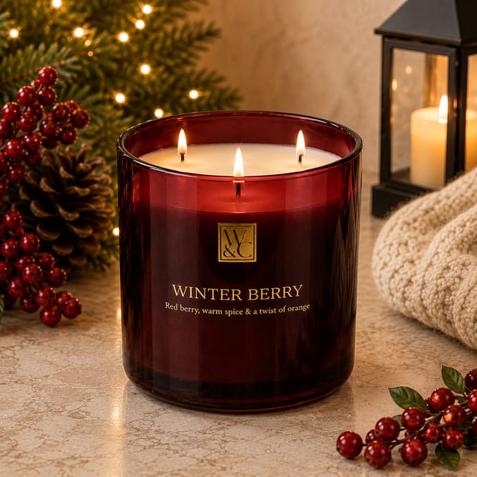 Wickford & Co Winter Berry Scented Candle 1.2kg   