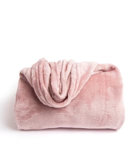 Home Collections Ultra Soft Throw - Pink
