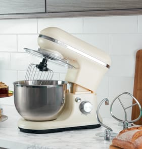Open Kitchen Stand Mixer - Matt Cream