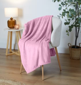 Home Collections Ultra Soft Throw - Pink