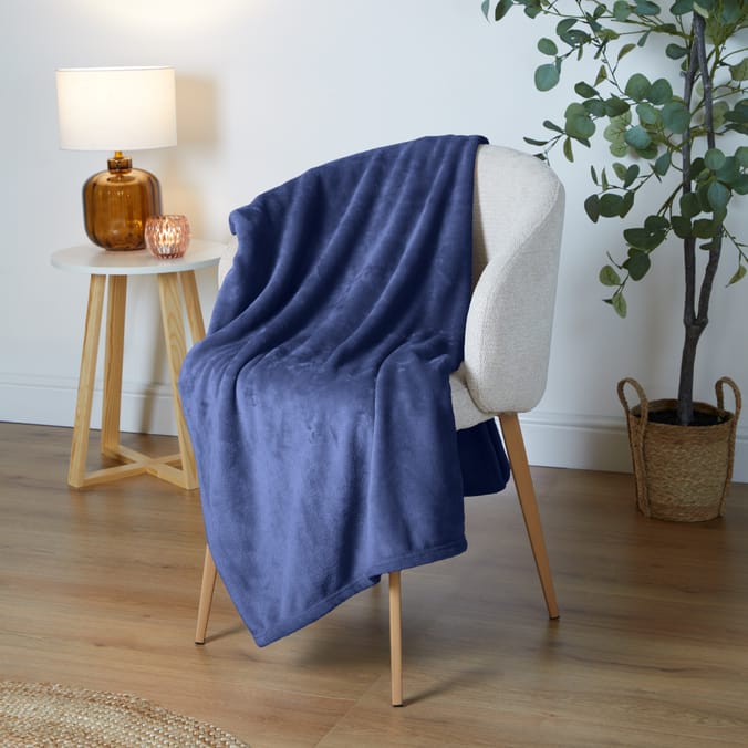 Home Collections Ultra Soft Throw - Midnight Blue