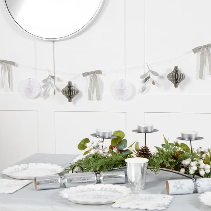 Festive Feeling Bunting