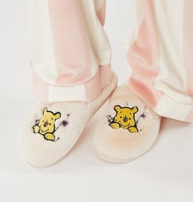 Winnie The Pooh Ladies Slippers