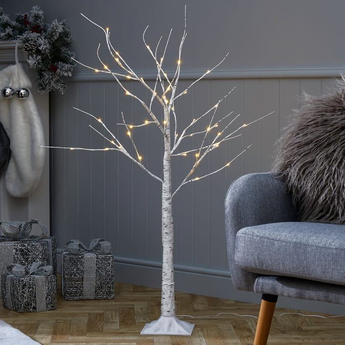 Home bargains top white led tree