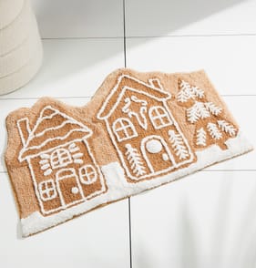 Gingerbread House Bath Mat