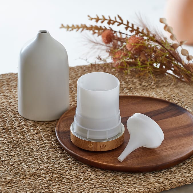 Wickford & Co The Cotswolds Collection Ultrasonic Electric Diffuser