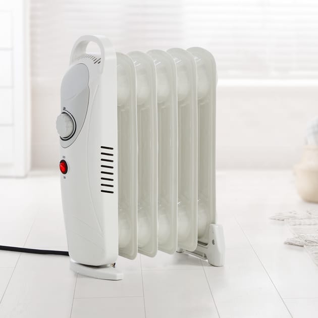 Pifco Mini Oil Filled Heater 800W Home Bargains
