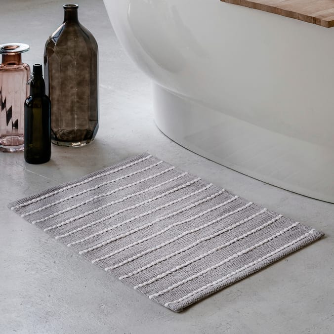 Home Collection Cotton Stripe Bath Mat