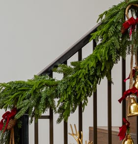 Festive Feeling 5ft Faux Pine Christmas Garland