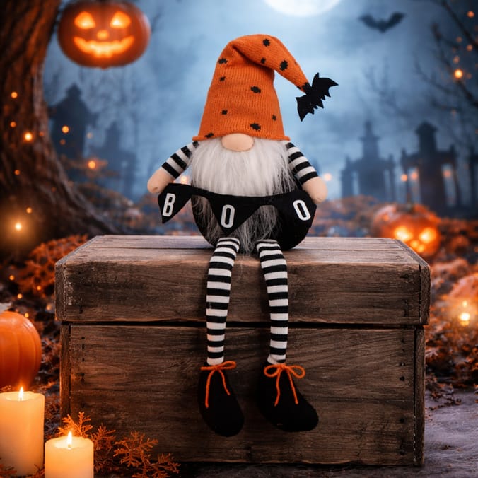 Hallow Scream Small Sitting Gonk