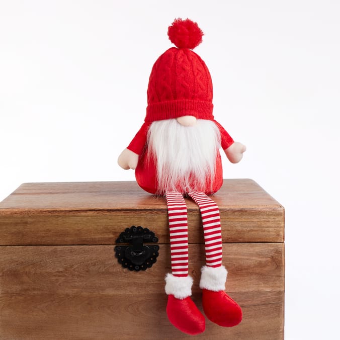 Festive Feeling Medium Sitting Gonk